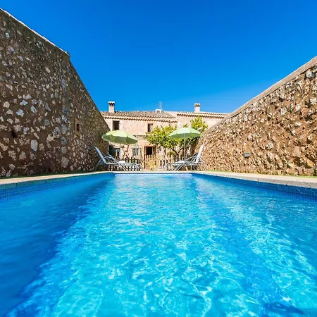 Charming With Pool View Holiday home