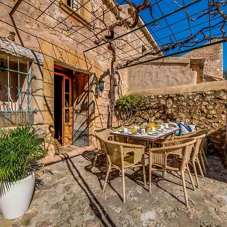 Holiday home Charming With Pool View *